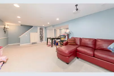 2005 E Cayuga Lane, Mount Prospect, IL 60056 - Photo 20