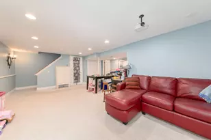 2005 E Cayuga Ln, Mount Prospect, IL 60056 - Photo 20