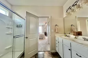 1074 Chestnut Dr, Pingree Grove, IL 60140 - Photo 20