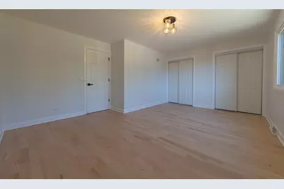 2405 Avondale Avenue, Park Ridge, IL 60068 - Photo 10