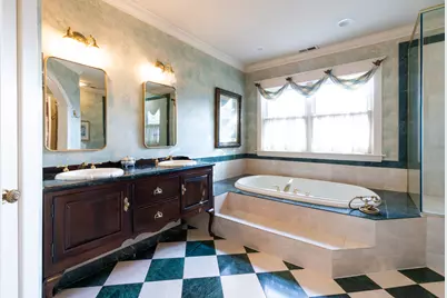 300 E Euclid Avenue, Arlington Heights, IL 60004 - Photo 16
