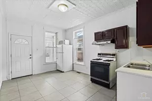 3645 S Wood St, Chicago, IL 60609 - Photo 4