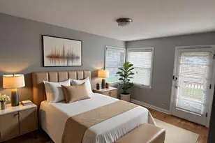 6320 N Kildare Ave, Chicago, IL 60646 - Photo 12