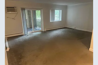 535 S Cleveland Avenue #202, Arlington Heights, IL 60005 - Photo 2