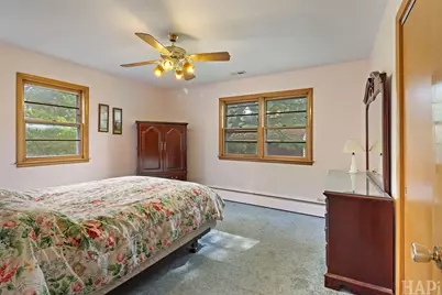 935 Diane Avenue, Elgin, IL 60123 - Photo 8