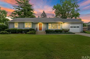 935 Diane Ave, Elgin, IL 60123 - Photo 22
