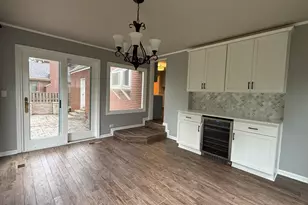850 Kenton Rd, Deerfield, IL 60015 - Photo 8