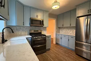 850 Kenton Rd, Deerfield, IL 60015 - Photo 6