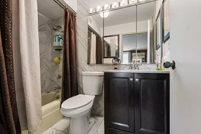 5855 N Sheridan Road #11J, Chicago, IL 60660 - Photo 10