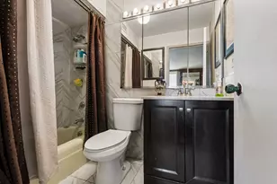 5855 N Sheridan Rd, Chicago, IL 60660 - Photo 10