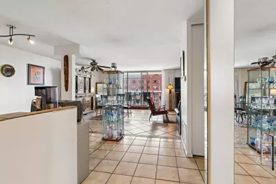 5855 N Sheridan Road #11J, Chicago, IL 60660 - Photo 2