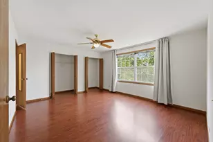1404 W Sapphire Dr, Hoffman Estates, IL 60192 - Photo 22
