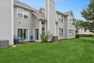 1211 Rhodes Ln, Naperville, IL 60540 - Photo 22
