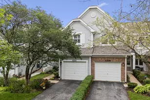 1211 Rhodes Ln, Naperville, IL 60540 - Photo 2
