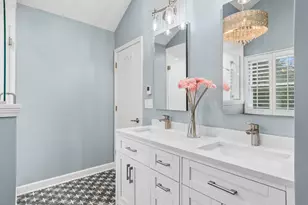 1211 Rhodes Ln, Naperville, IL 60540 - Photo 14