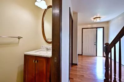 8039 Geneva Street, Woodridge, IL 60517 - Photo 4