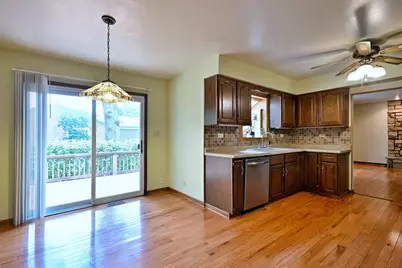 8039 Geneva Street, Woodridge, IL 60517 - Photo 14