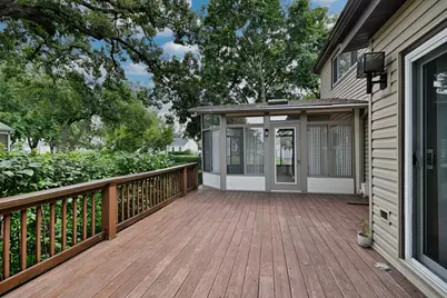 8039 Geneva Street, Woodridge, IL 60517 - Photo 38