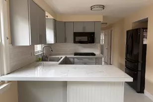 6437 W 63rd Pl, Chicago, IL 60638 - Photo 8