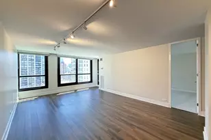 1030 N State St, Chicago, IL 60610 - Photo 12