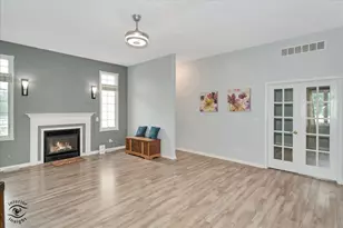 186 E Adams St, Manteno, IL 60950 - Photo 4