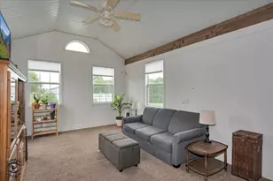 186 E Adams St, Manteno, IL 60950 - Photo 10