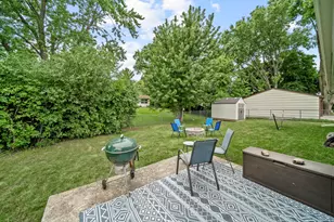 213 Lexington Dr, Bolingbrook, IL 60440 - Photo 18
