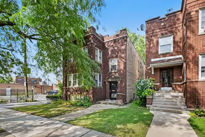 4816 N Kildare Avenue, Chicago, IL 60630 - Photo 2