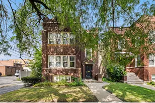 4816 N Kildare Ave, Chicago, IL 60630 - Photo 1