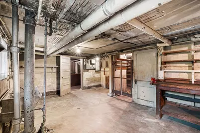 4816 N Kildare Avenue, Chicago, IL 60630 - Photo 32