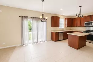 388 Toccoa Ln, Volo, IL 60073 - Photo 10