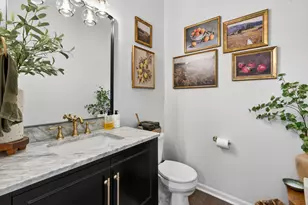 207 Capulina Ct, Morton Grove, IL 60053 - Photo 12