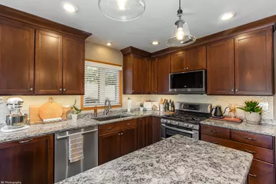 8120 Mayfield Avenue, Burbank, IL 60459 - Photo 8