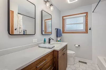 8120 Mayfield Avenue, Burbank, IL 60459 - Photo 16