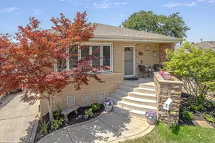 8120 Mayfield Ave, Burbank, IL 60459 - Photo 1