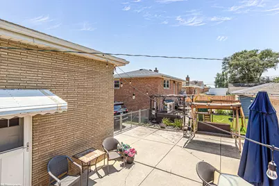 8120 Mayfield Avenue, Burbank, IL 60459 - Photo 22