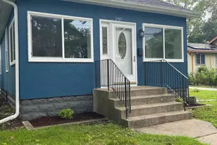 207 Schwab St, Thornton, IL 60476 - Photo 2