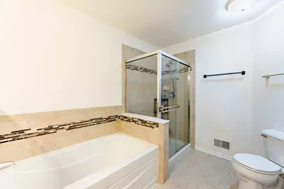 2832 Henley Lane, Naperville, IL 60540 - Photo 18