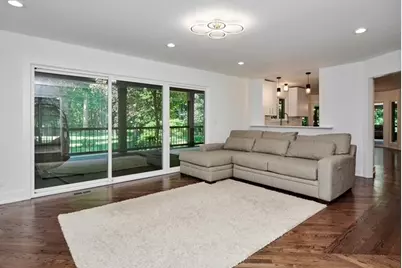 1410 Magnolia Street, Glenview, IL 60025 - Photo 10