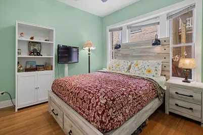4916 N Kedzie Avenue #2W, Chicago, IL 60625 - Photo 8