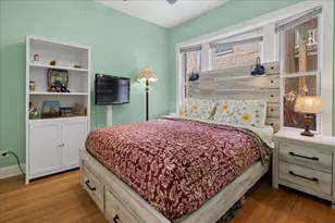 4916 N Kedzie Ave, Chicago, IL 60625 - Photo 8