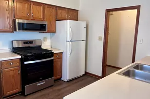 1330 N Main St, Sycamore, IL 60178 - Photo 4