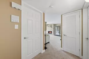 11132 S 84th Ave, Palos Hills, IL 60465 - Photo 12