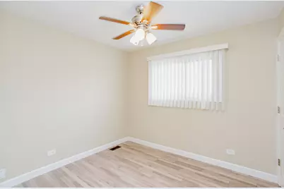 720 Durham Lane, Hoffman Estates, IL 60169 - Photo 12