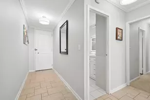 6033 N Sheridan Rd, Chicago, IL 60660 - Photo 20