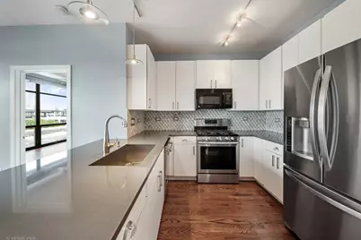 1111 W 15th Street #410, Chicago, IL 60608 - Photo 8