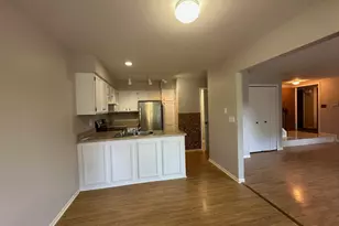 1486 W Jefferson Ave, Naperville, IL 60540 - Photo 4