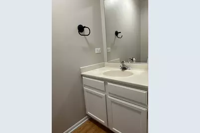 1486 W Jefferson Avenue #E, Naperville, IL 60540 - Photo 12