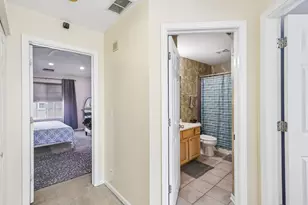 10 Thomas Ct, Grayslake, IL 60030 - Photo 16