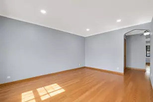 6452 S Knox Ave, Chicago, IL 60629 - Photo 4